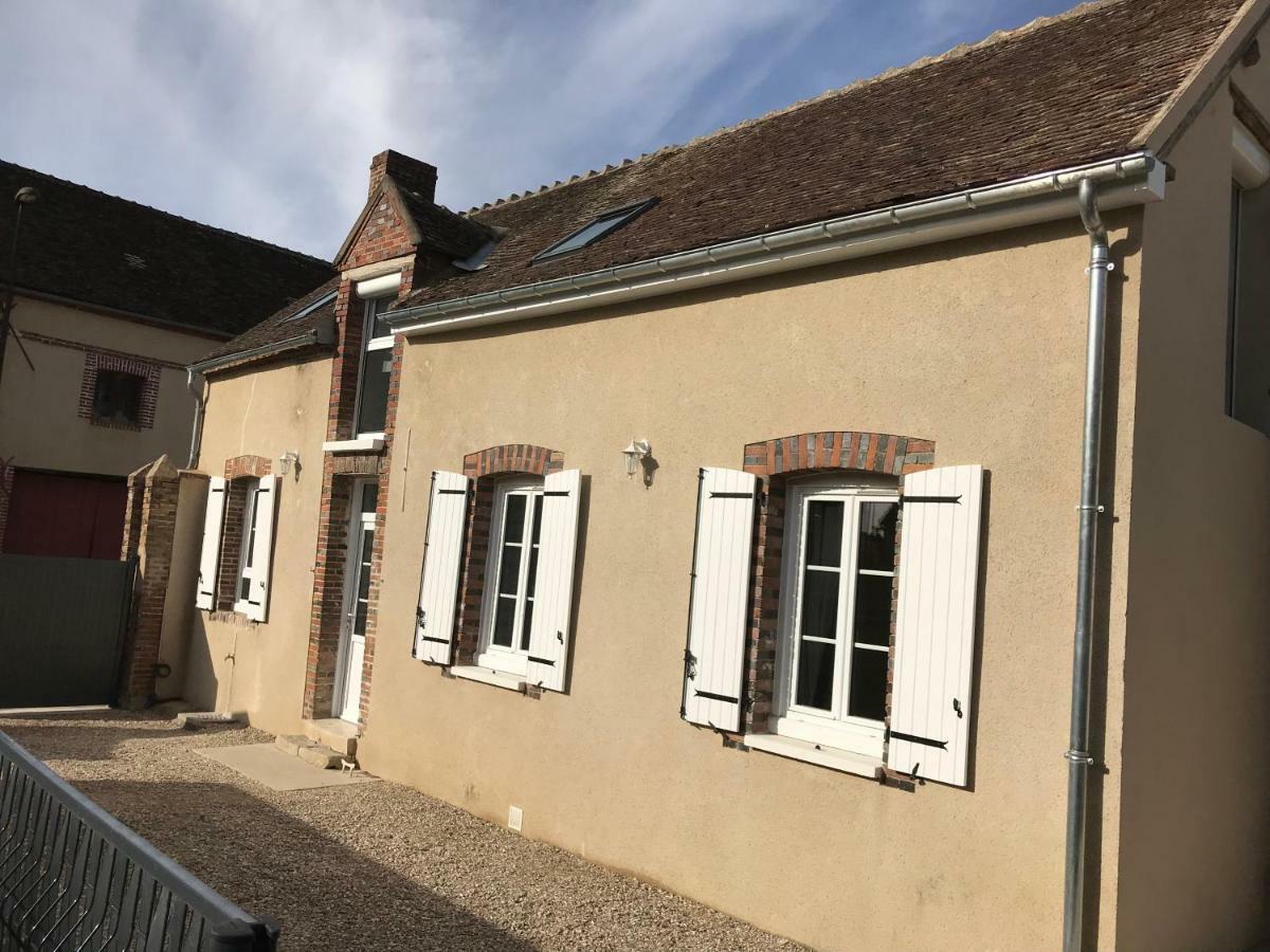Villa Au 24 Villiers-Louis Exterior foto